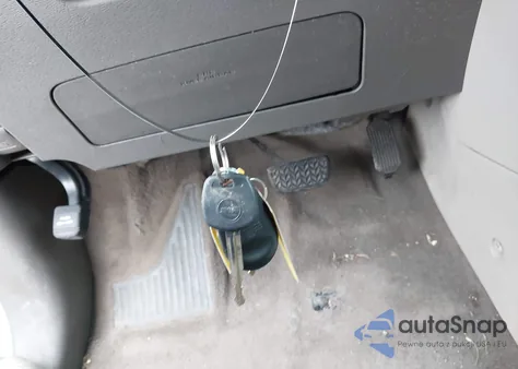 2012 Toyota Sienna Xle V6 8 Passenger z USA, uszkodzony, nr VIN 5TDYK3DCXCS193911